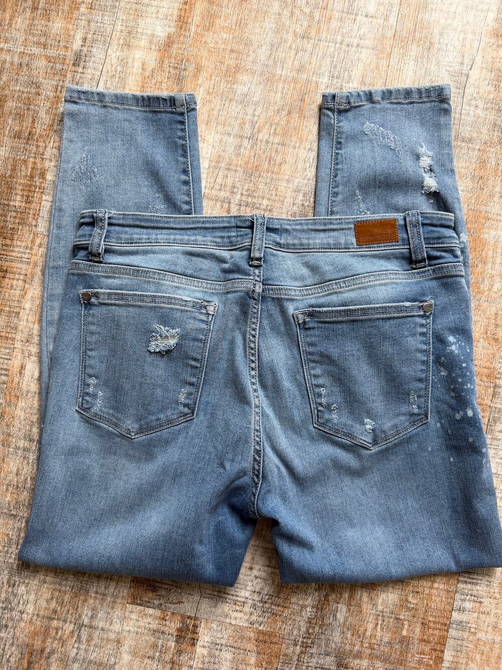 Judy Blue Mid Rise Paint Splattered Distressed Stretchy Relaxed Fit Size 15/32